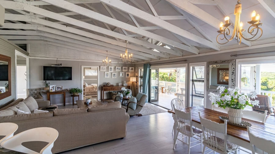 3 Bedroom Property for Sale in Sunrise On Sea Eastern Cape